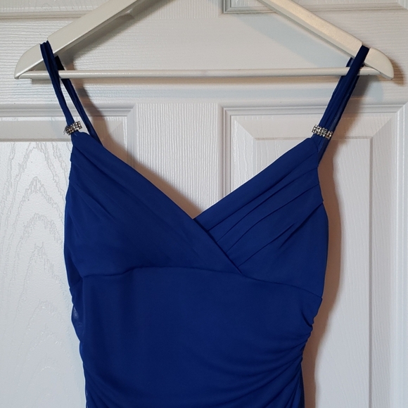 Jolie dress - Picture 2 of 3